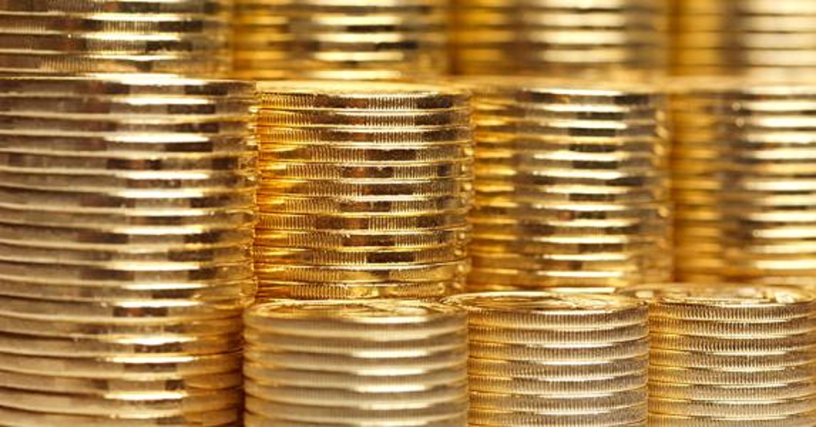 stacks-of-gold-coins_573x300